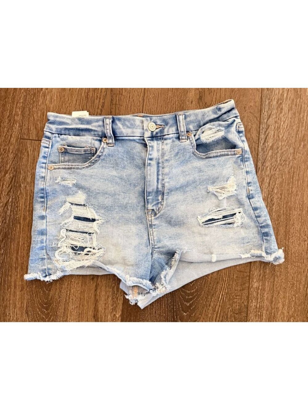 American Eagle Curvy High Rise Distressed Denim Shorts Size 8 Light Wash